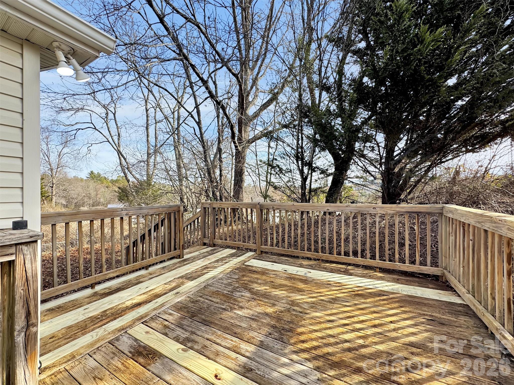 Whispering Winds - Residential