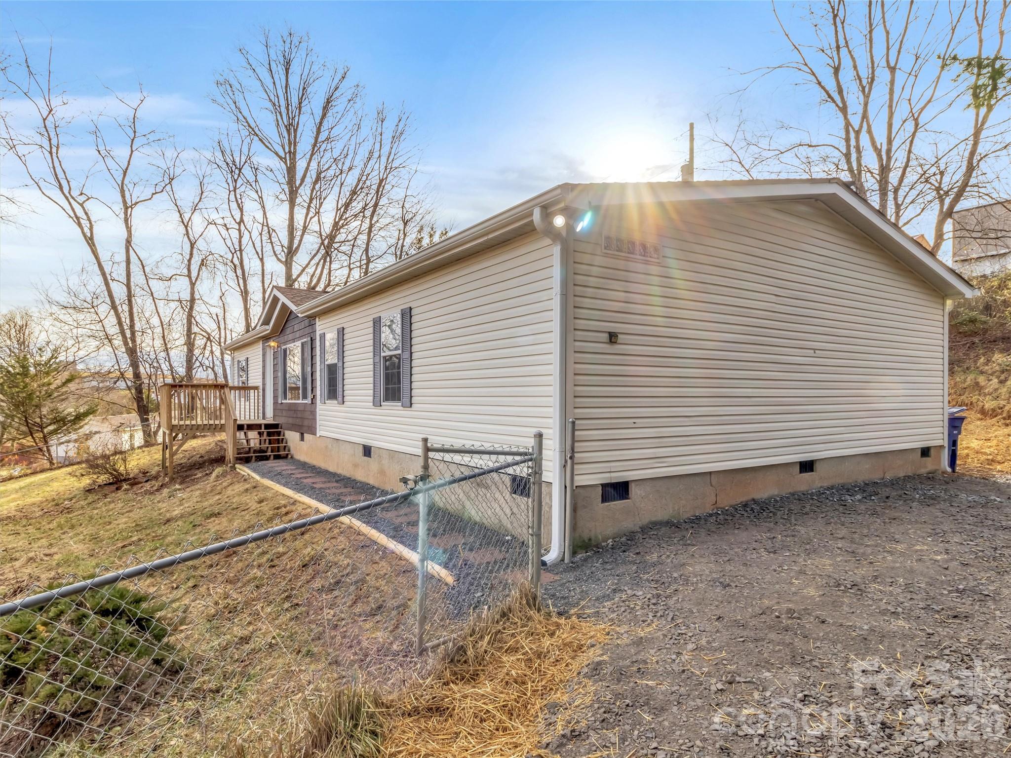 Whispering Winds - Residential