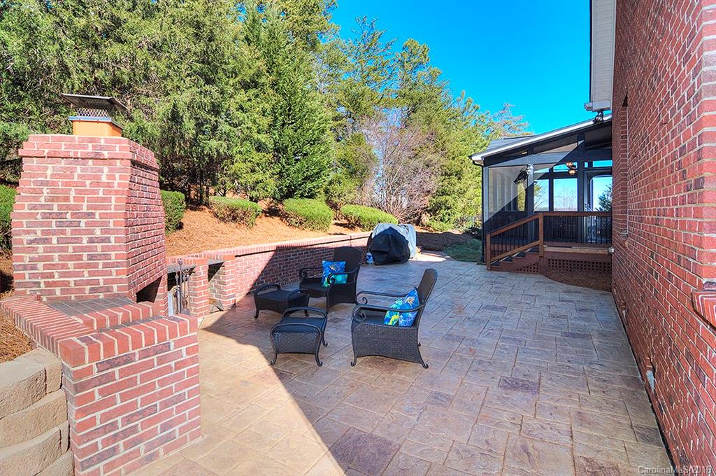 Lake Shore - Residential