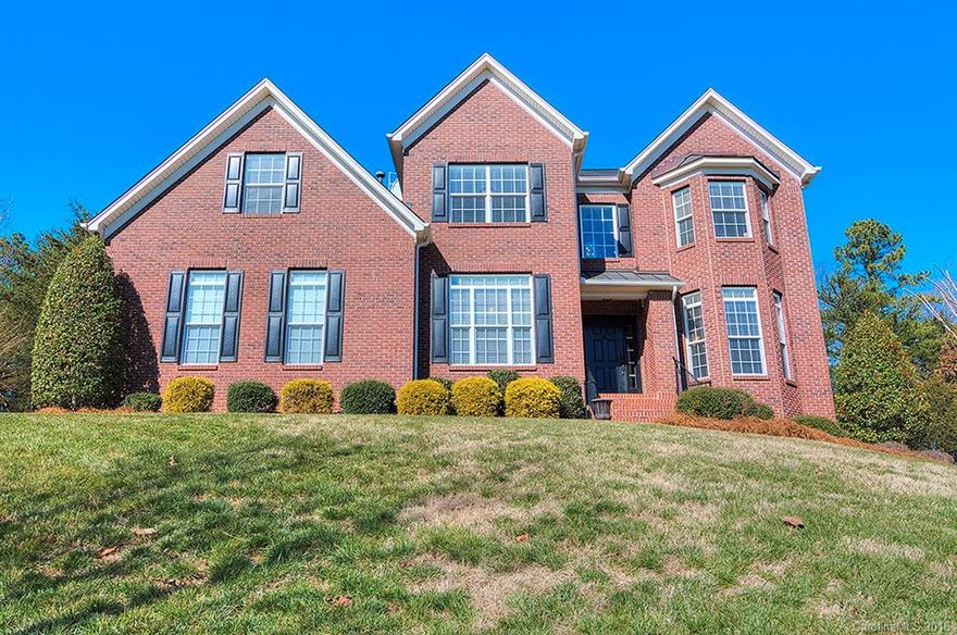 Backyard retreat in Tega Cay! Fabulous full brick home in desirable Chestnut Hill/Lake Shore. Open floor plan with 2 story great room that flows beautifully for entertaining. Master on main with large closets & master bath with double vanities. Additional bedrooms upstairs and bonus that can be media/rec room. Screened porch and paved patio with fireplace take outdoor living to the next level. Enjoy nature in the secluded wooded backyard. All of this along with Tega Cay amenities, FM Schools!