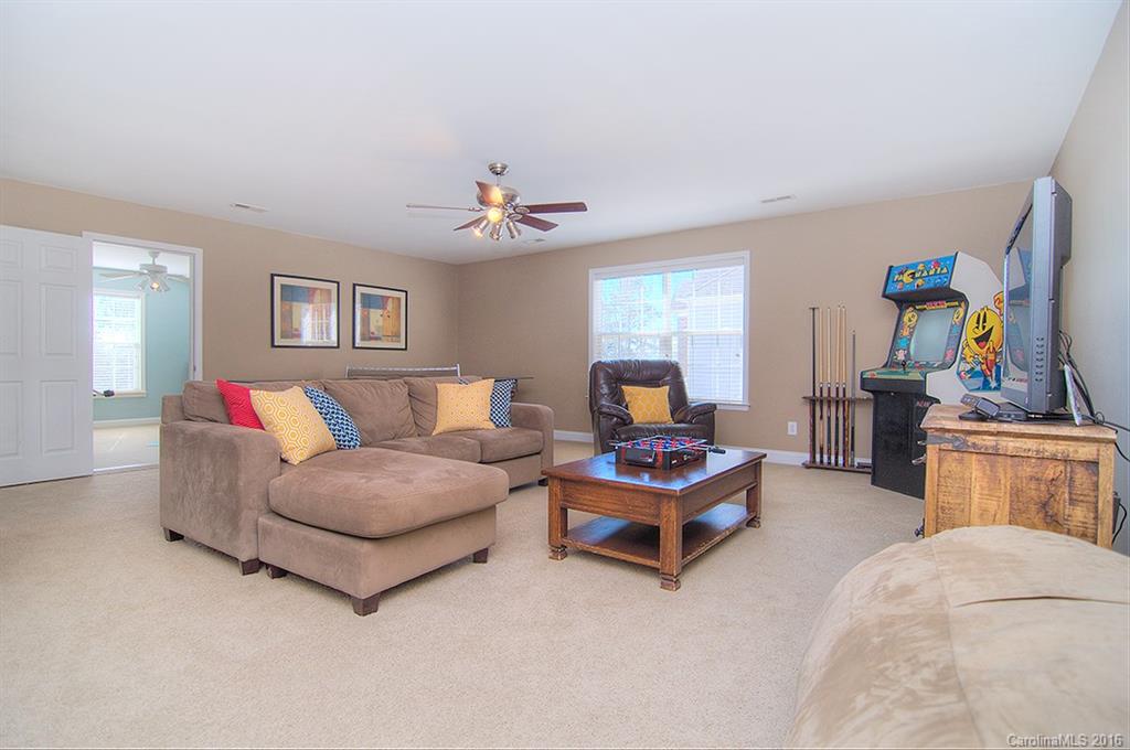 Lake Shore - Residential