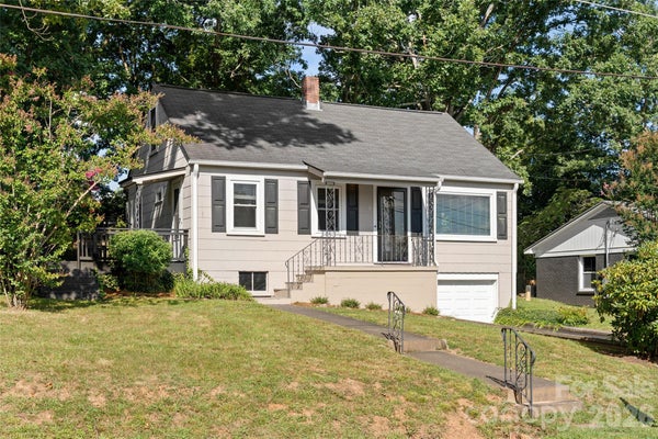 13 BROWNDALE RD, ASHEVILLE, NC 28805 - Image 84f75d2fa84f99219b49f450bae6fa12/1176296093