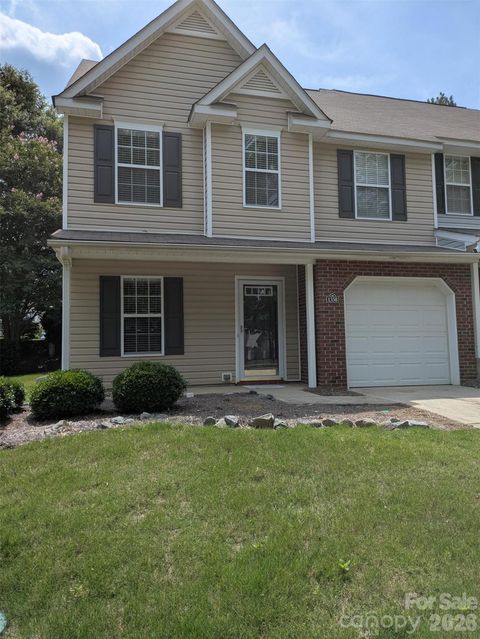 Photo of 1358 Walnut Hill Drive, Rock Hill, SC 29732 (MLS # 4388970)