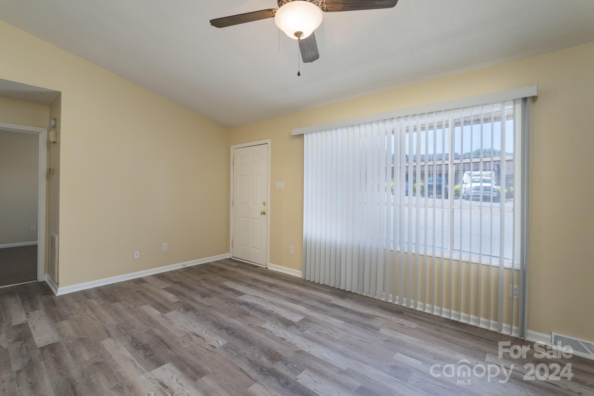 Willowbrook - Residential