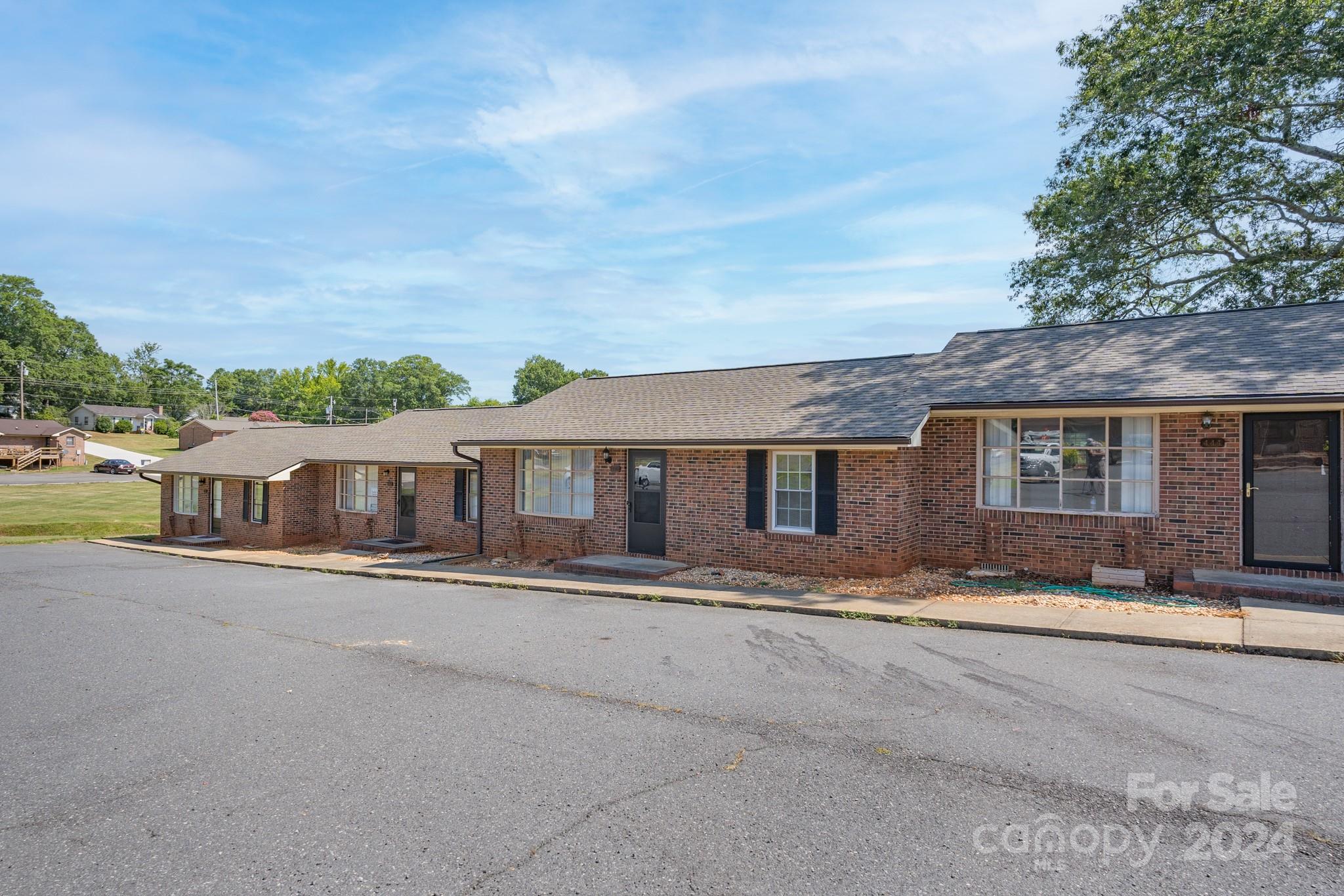 Willowbrook - Residential