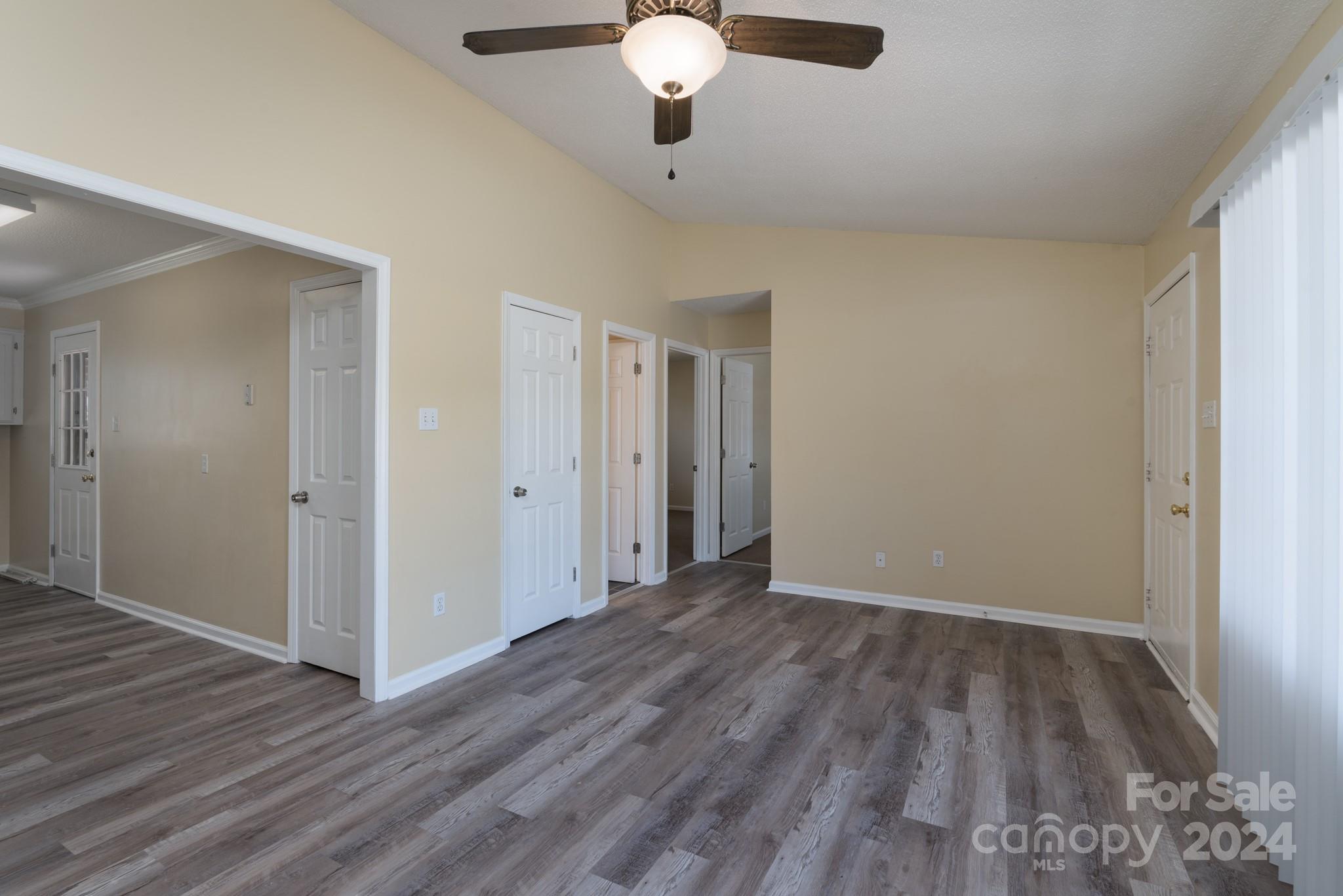 Willowbrook - Residential