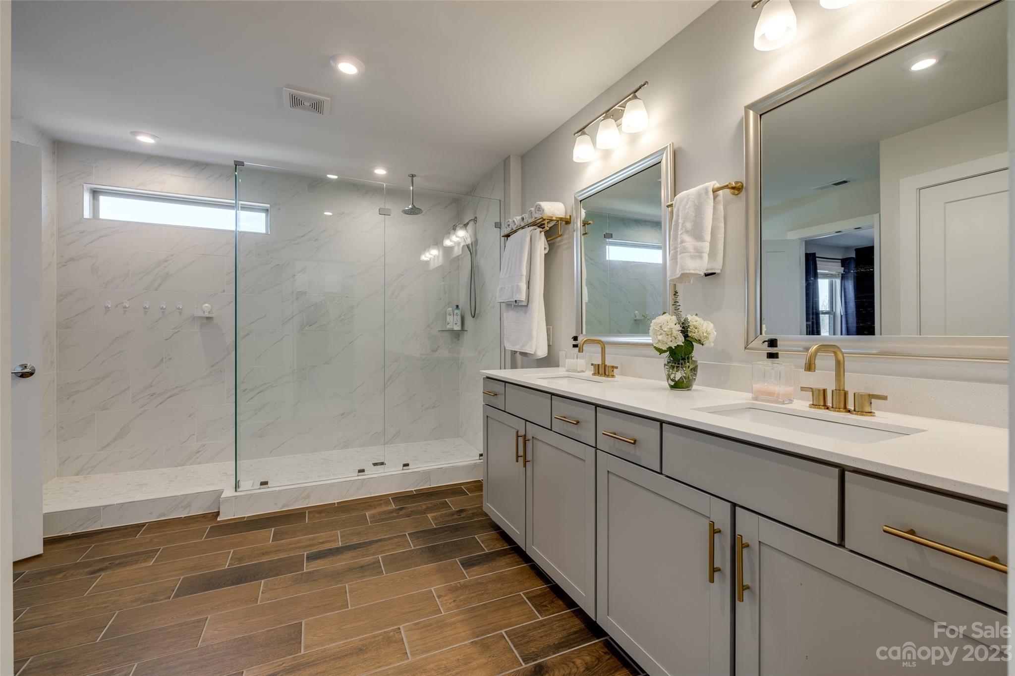 Central Point - Residential