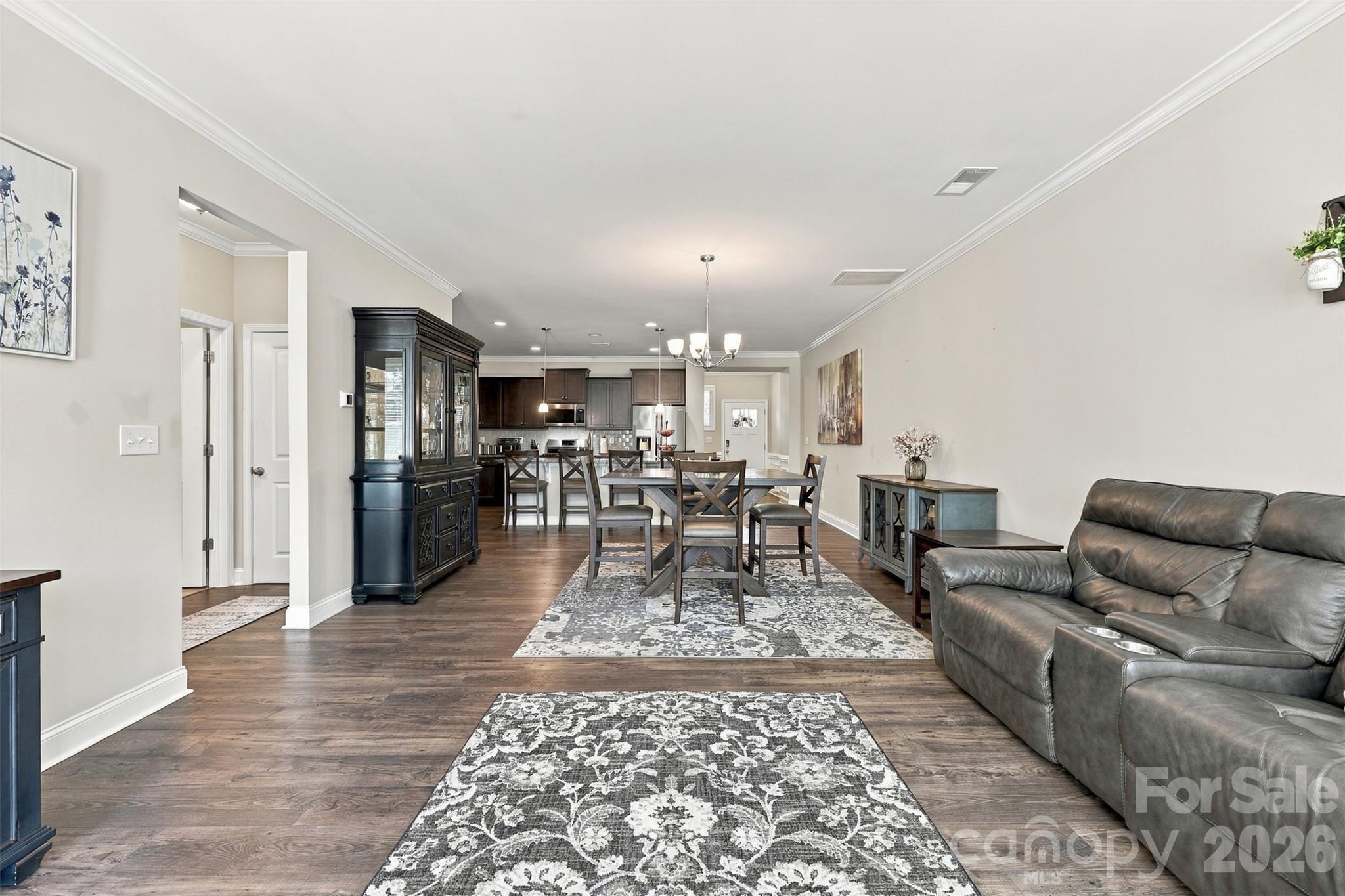 6107 Artigas Drive