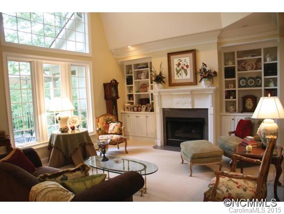 Straus Park - Residential