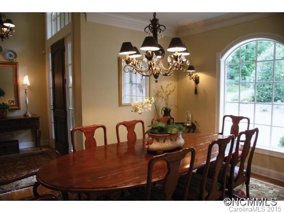 Straus Park - Residential