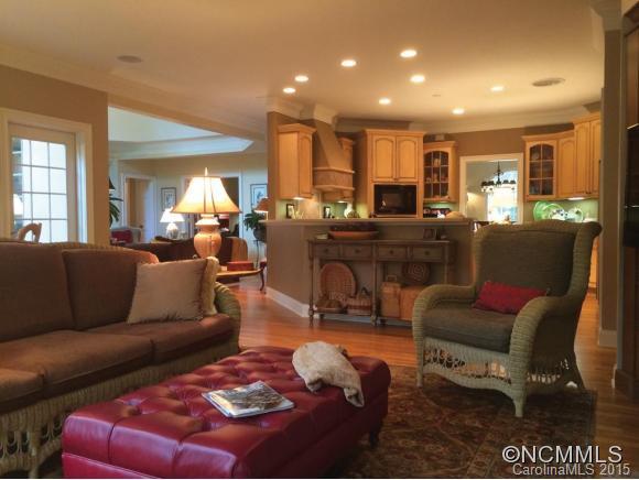 Straus Park - Residential