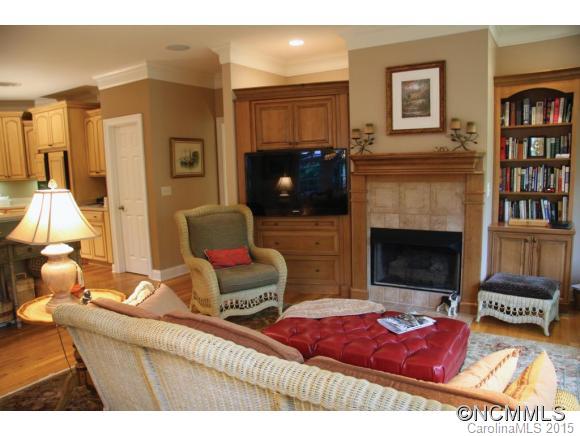 Straus Park - Residential