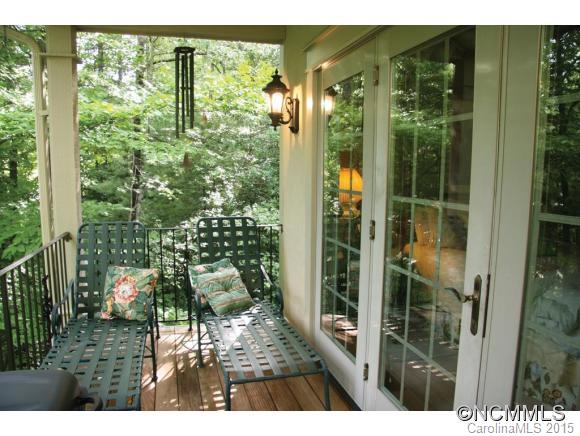 Straus Park - Residential