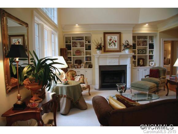 Straus Park - Residential