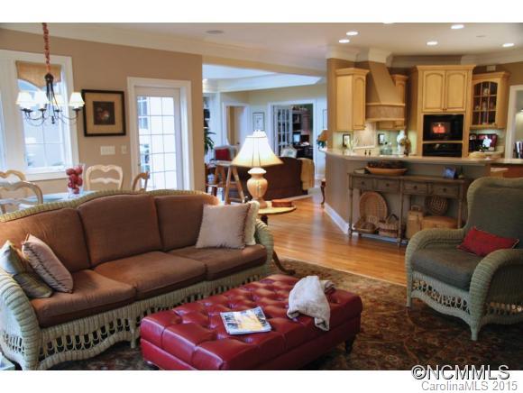 Straus Park - Residential