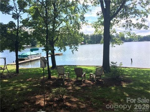 Photo of 793 Kemp Road, Mooresville, NC 28117 (MLS # 4370968)