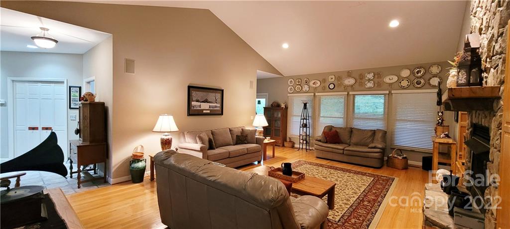 Linville Falls Mountain Club and Preserve - Residential