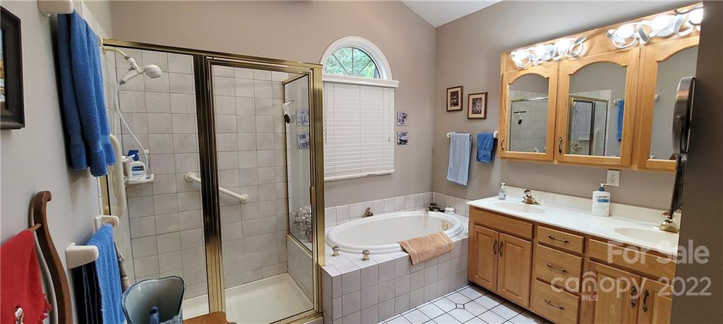 Linville Falls Mountain Club and Preserve - Residential