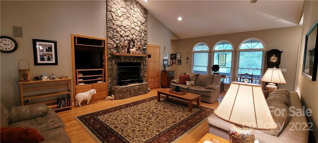 Linville Falls Mountain Club and Preserve - Residential