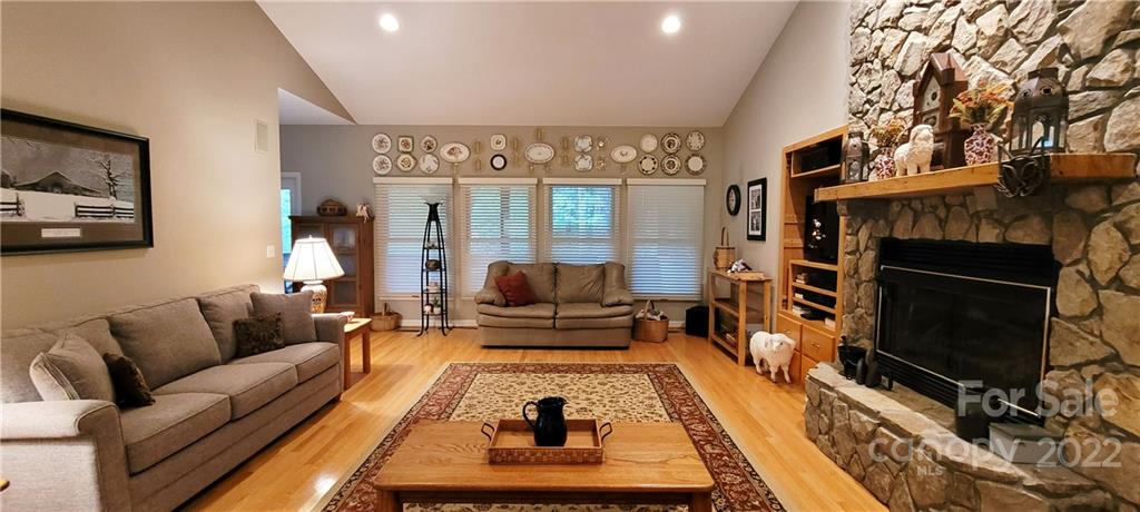 Linville Falls Mountain Club and Preserve - Residential