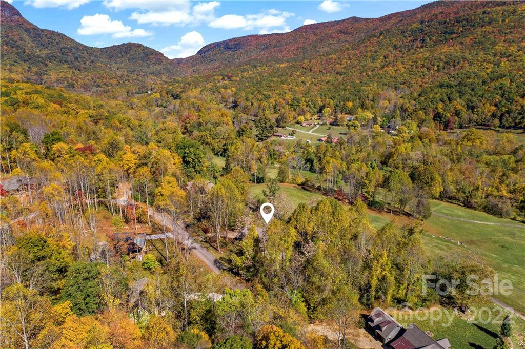 Linville Falls Mountain Club and Preserve - Residential