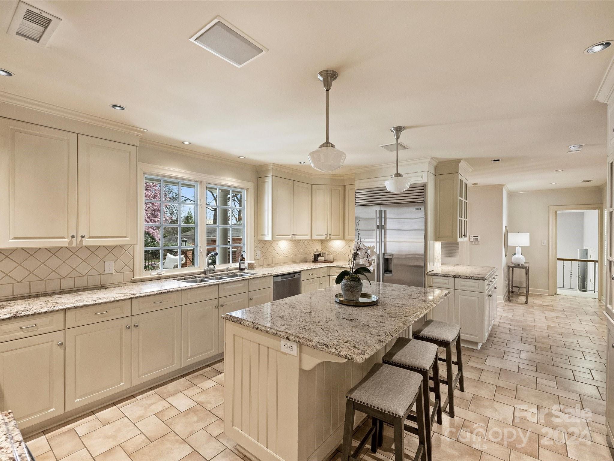 Myers Park - Residential