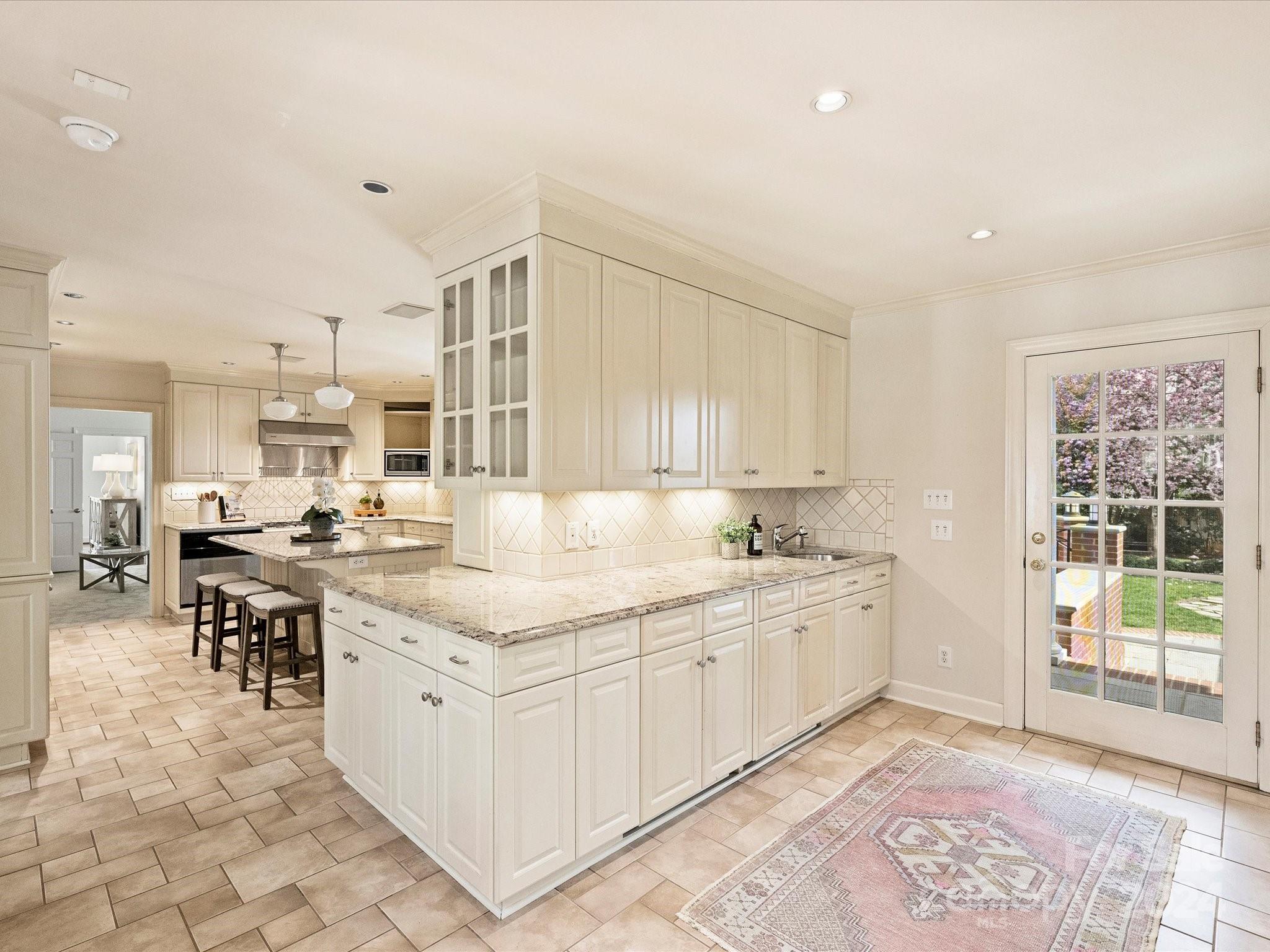 Myers Park - Residential