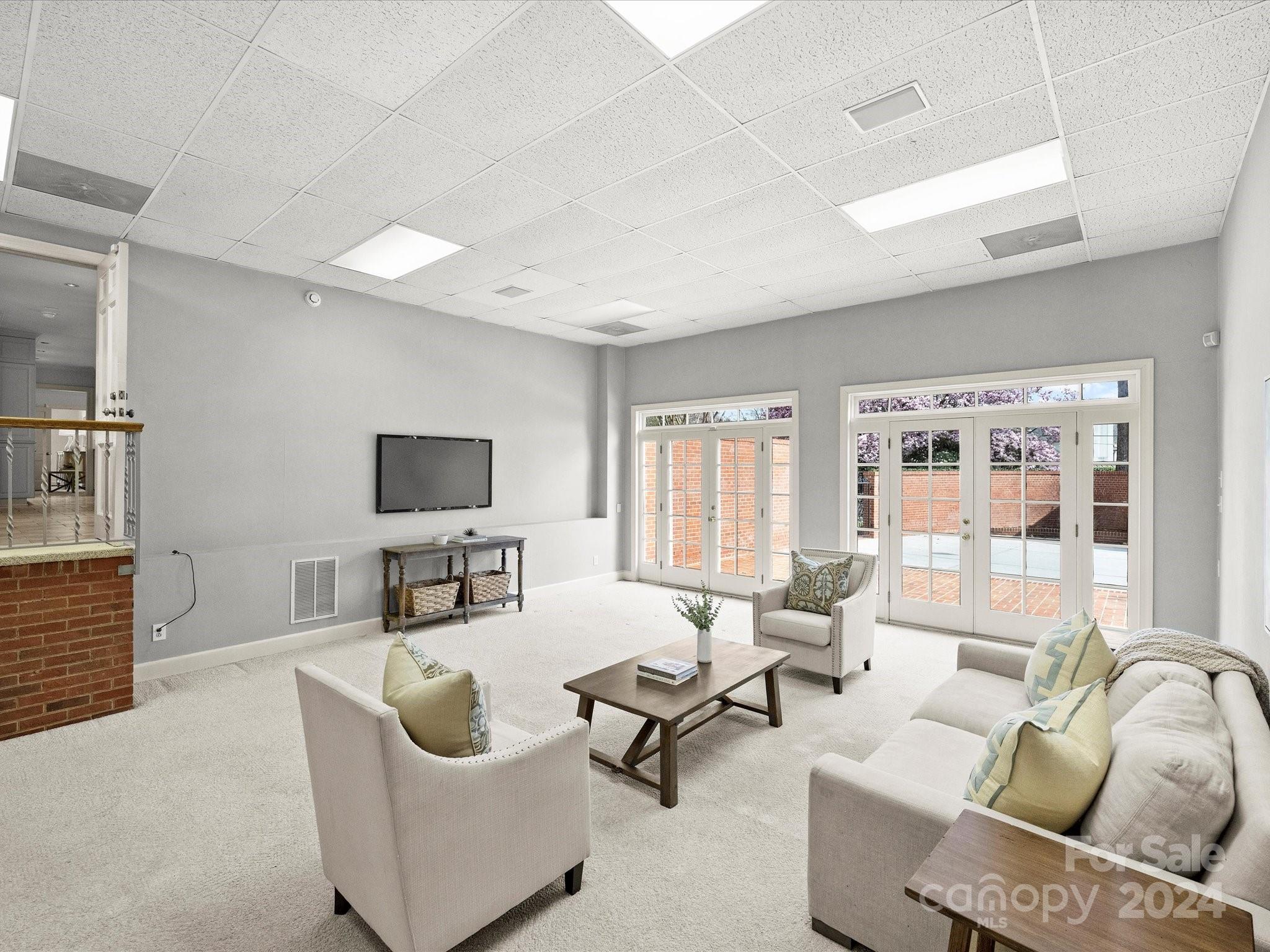 Myers Park - Residential