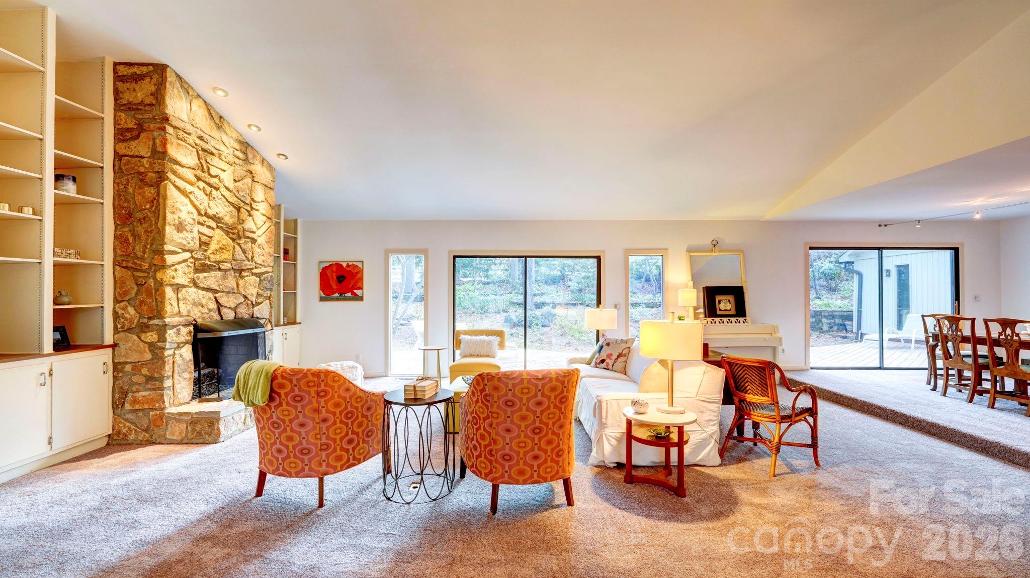 8509 Waters Point Court