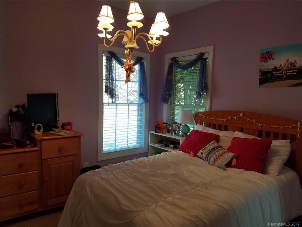 Mariners Bluff - Residential