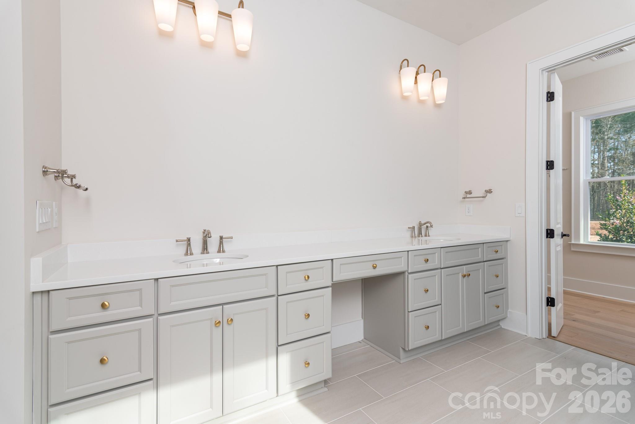 Baileys Glen - Residential