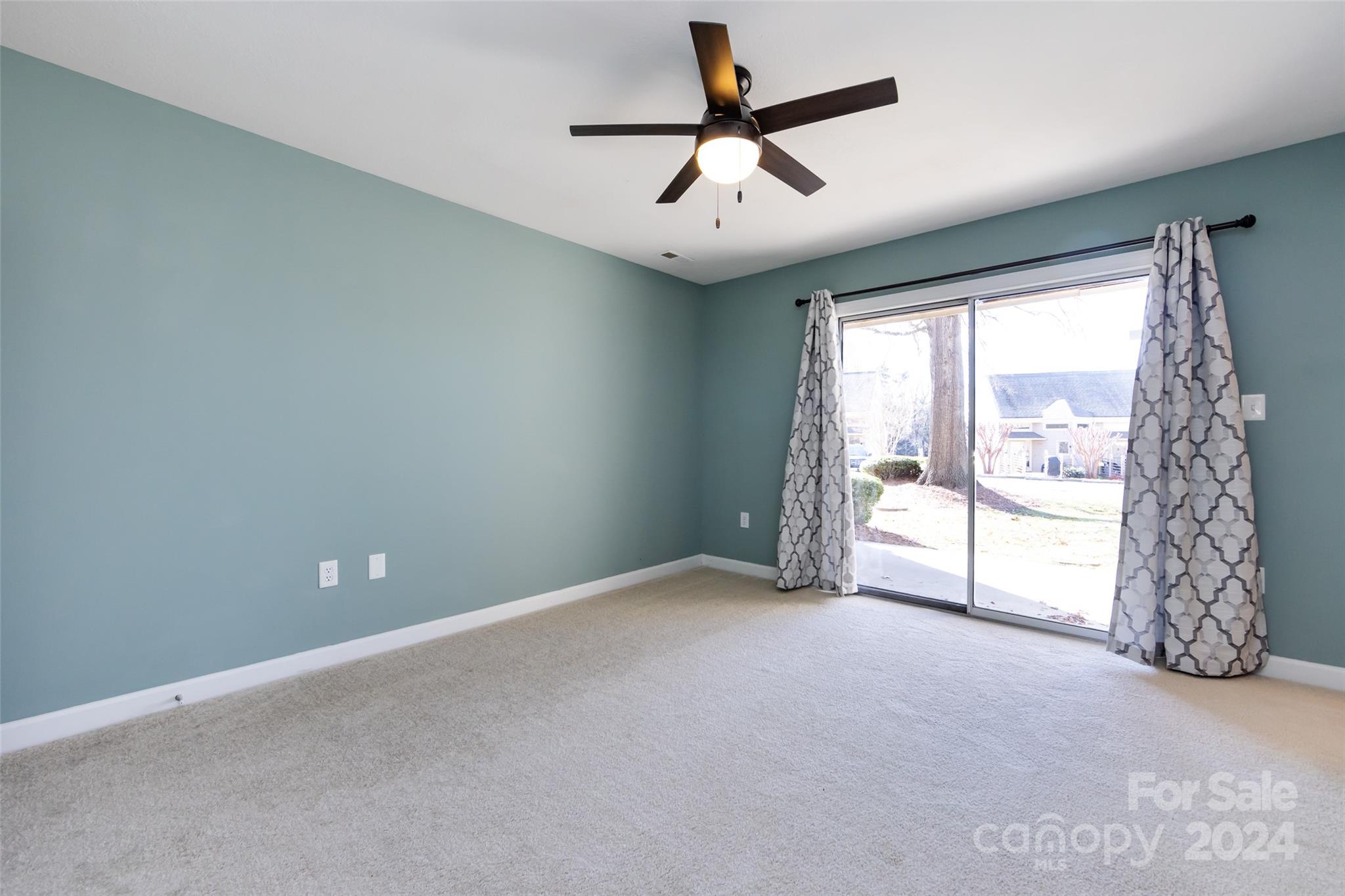 The Yachtsman - Residential