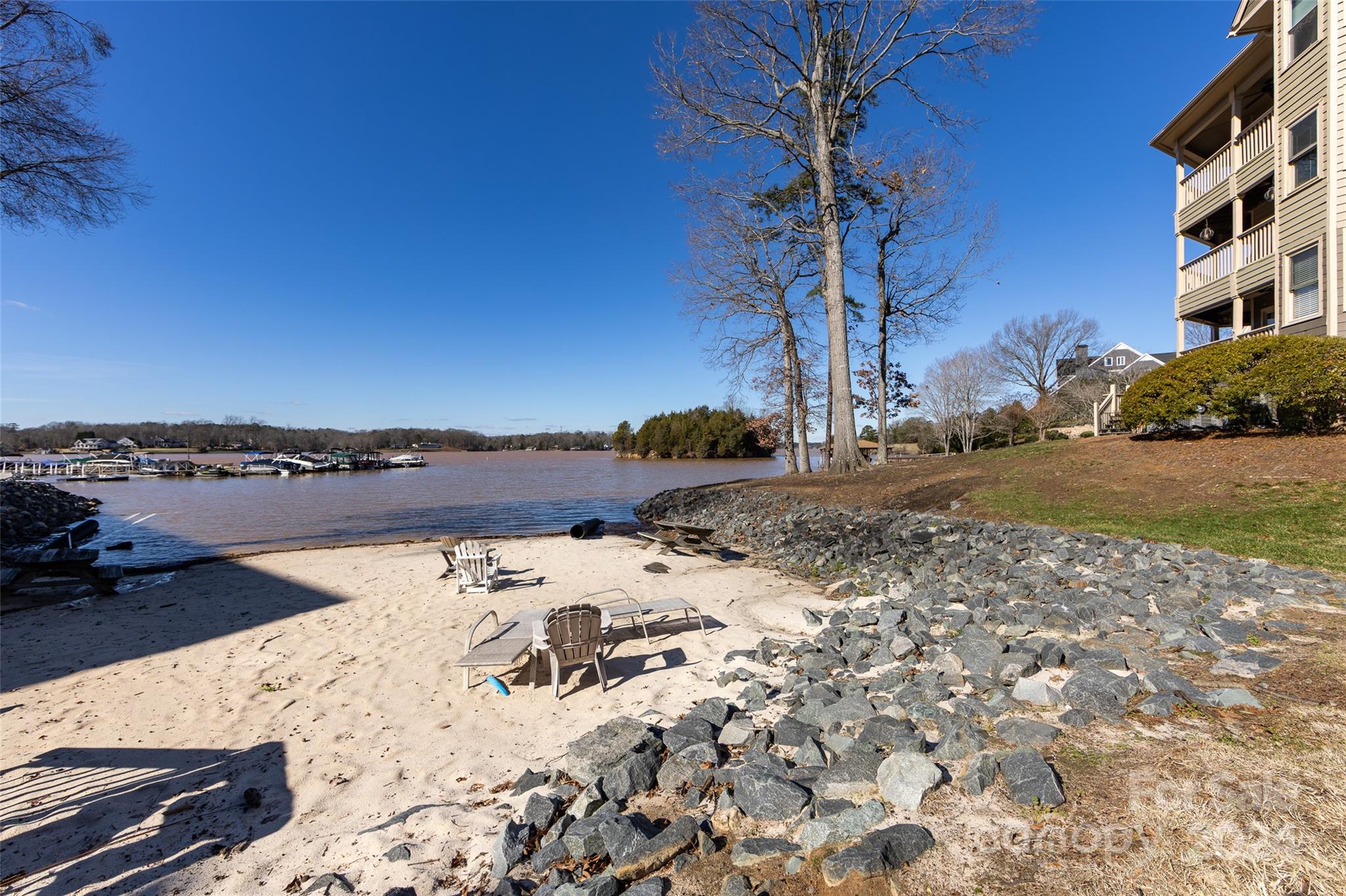 The Yachtsman - Residential