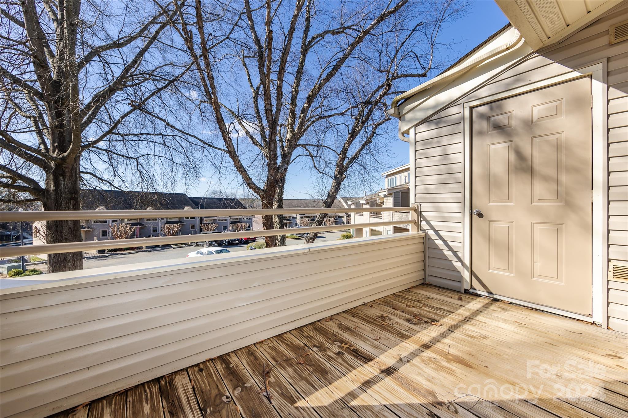 The Yachtsman - Residential