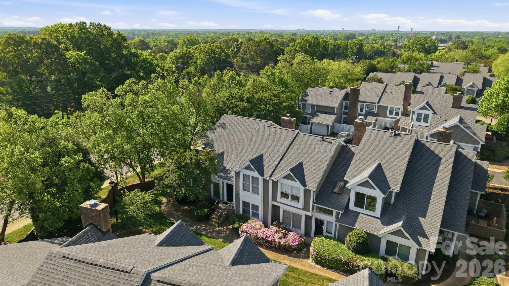 The Gates at Quail Hollow - Residential