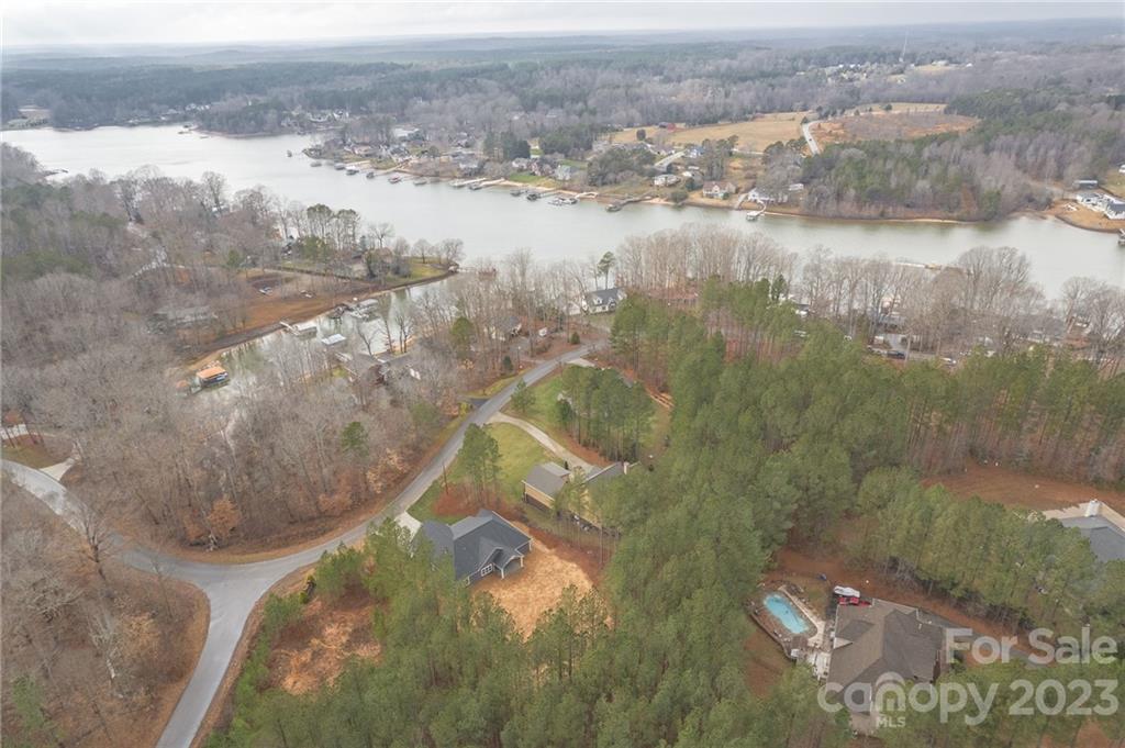 Winding Forest - Residential