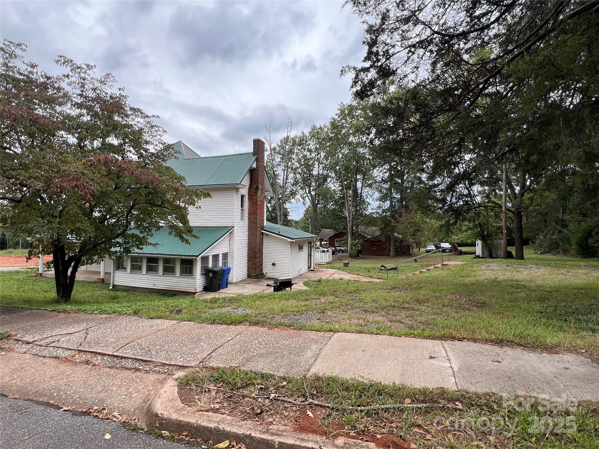 171 N Mitchell Street