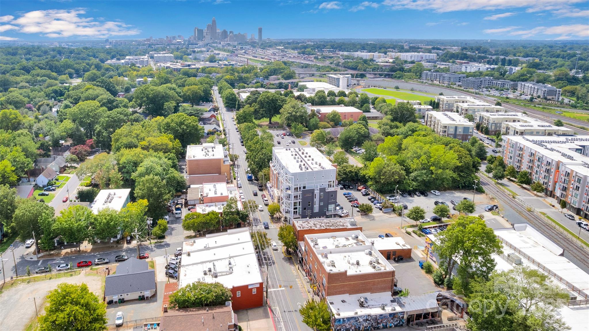 3123 N Davidson Street 301