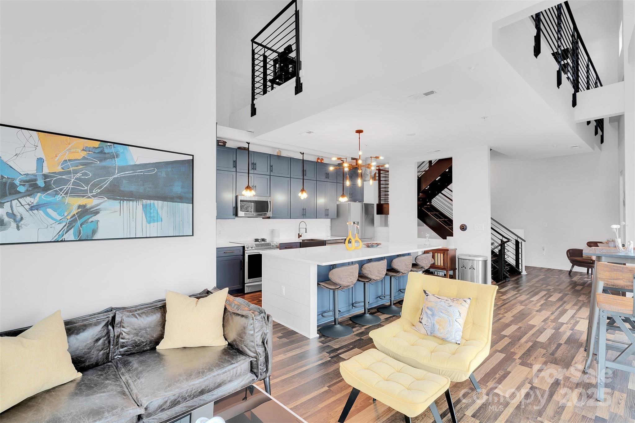 Fat City Condominium - Residential