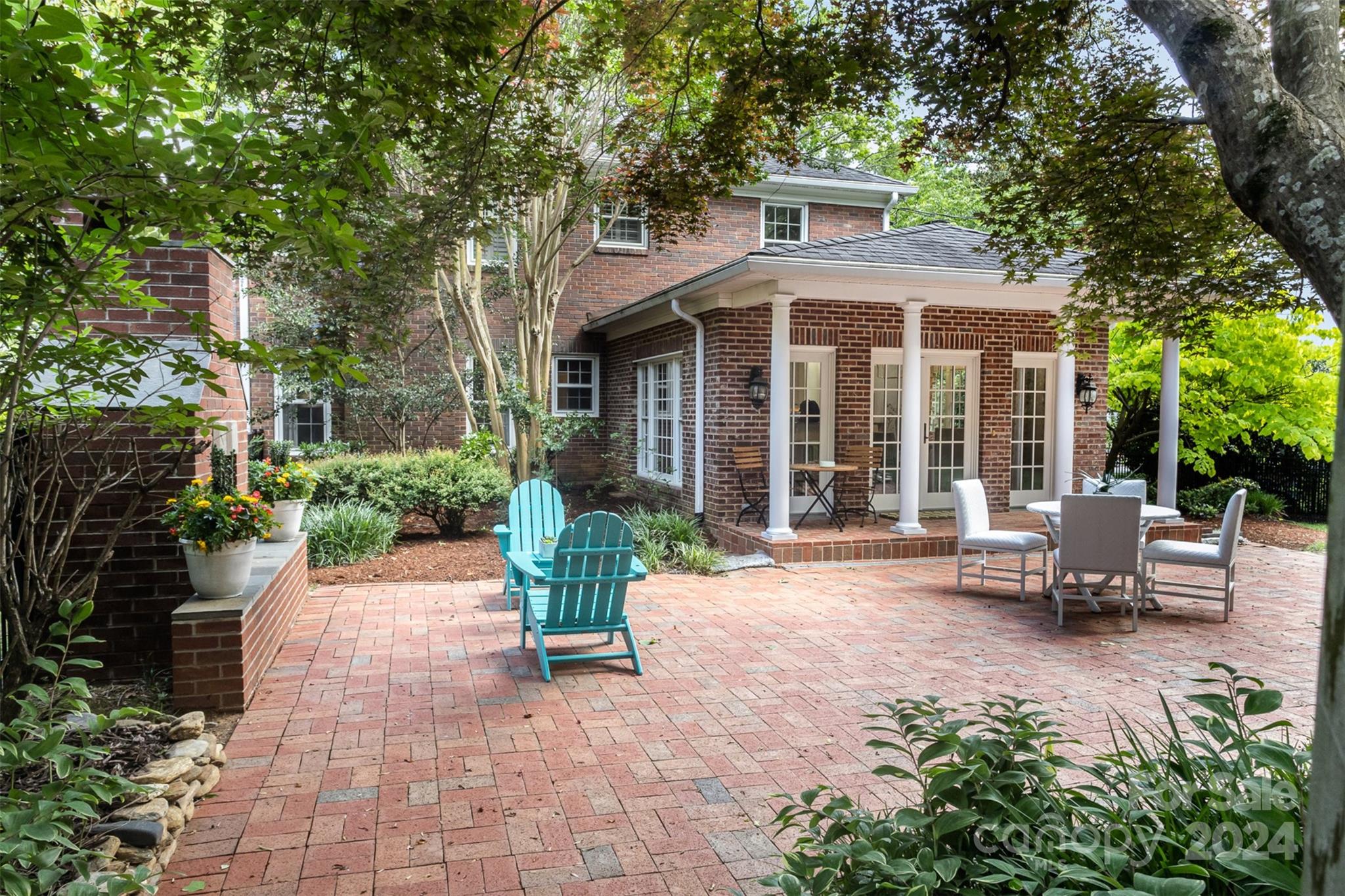 Myers Park - Residential