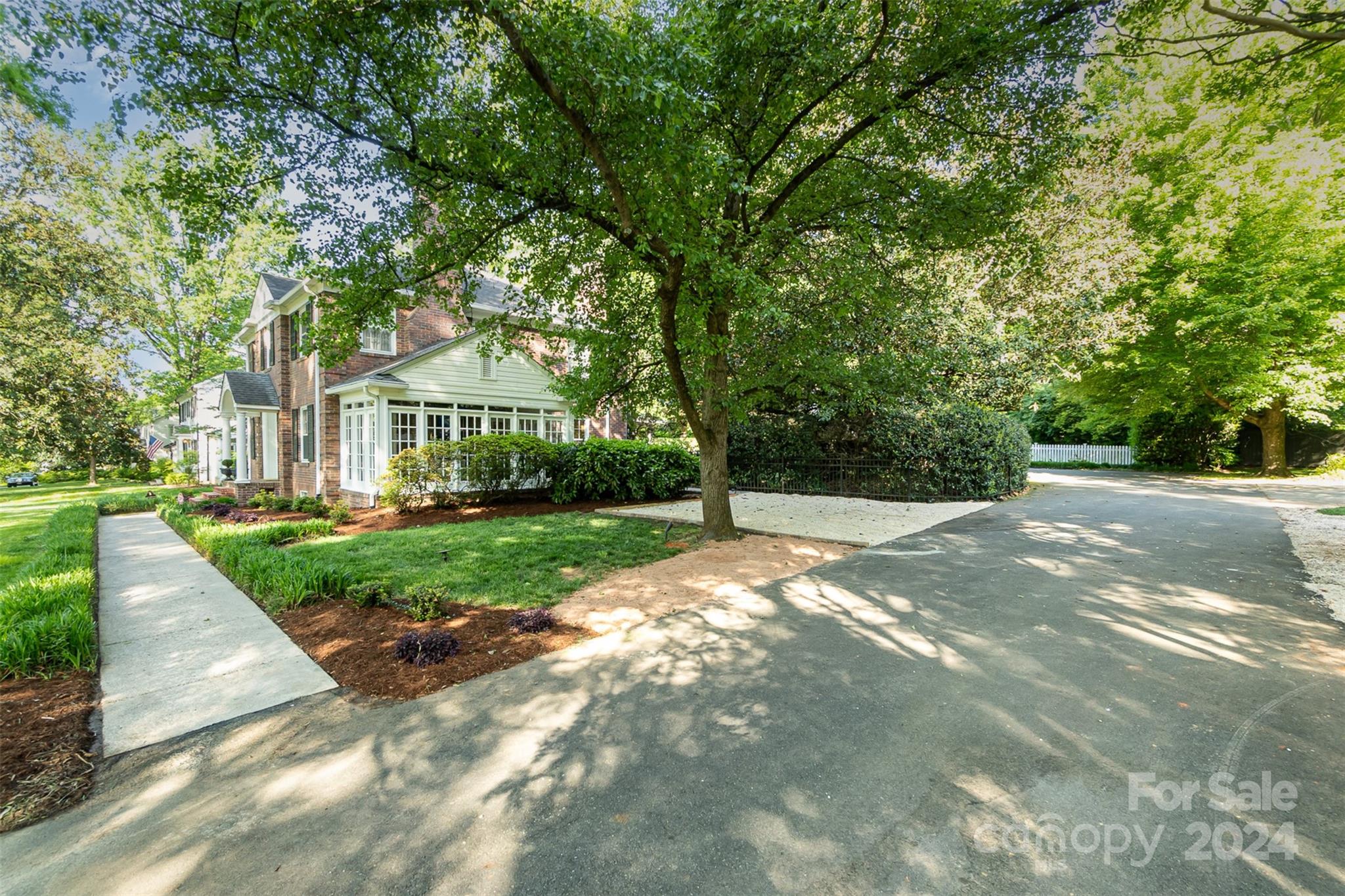 Myers Park - Residential