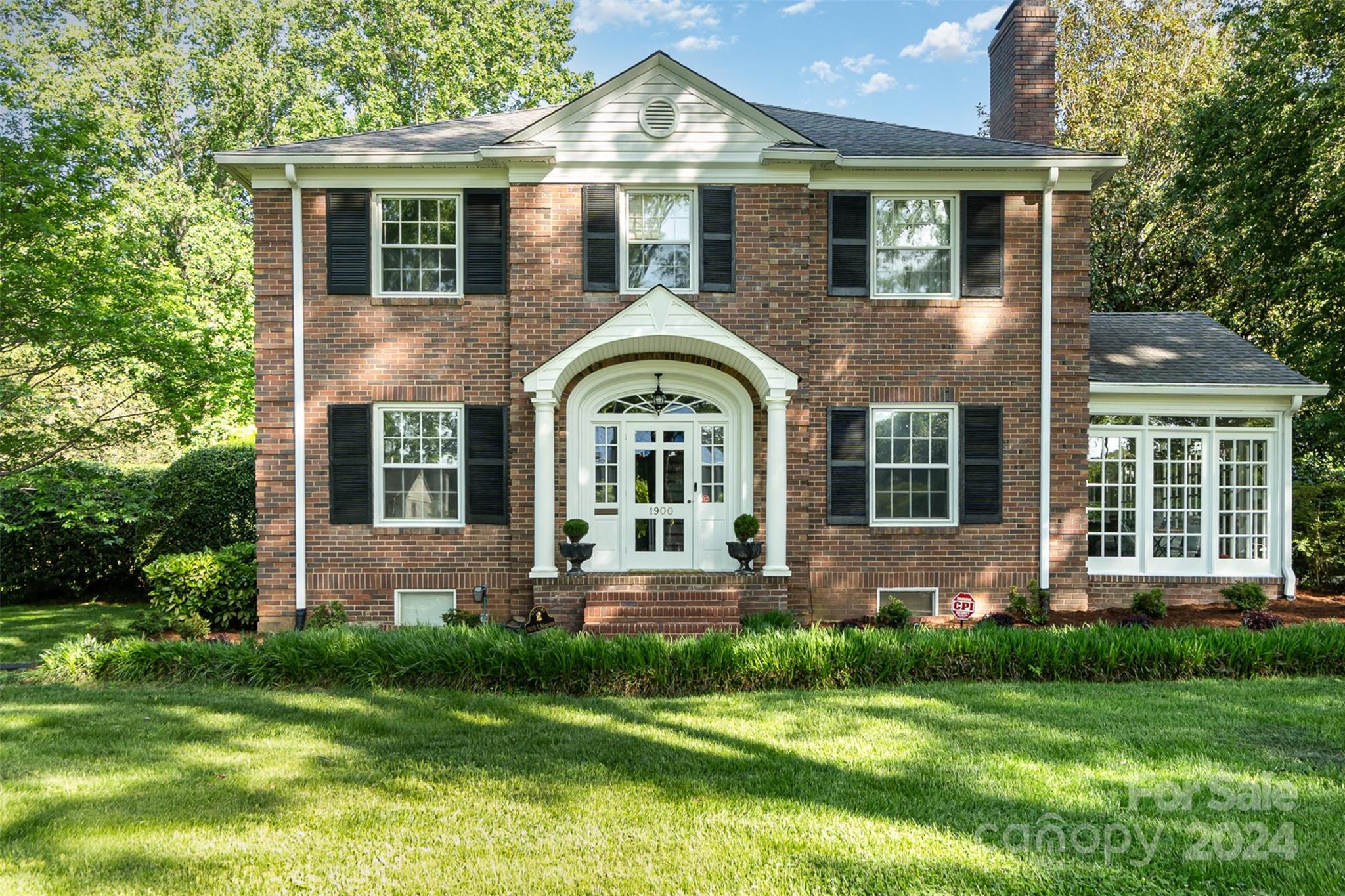 Myers Park - Residential