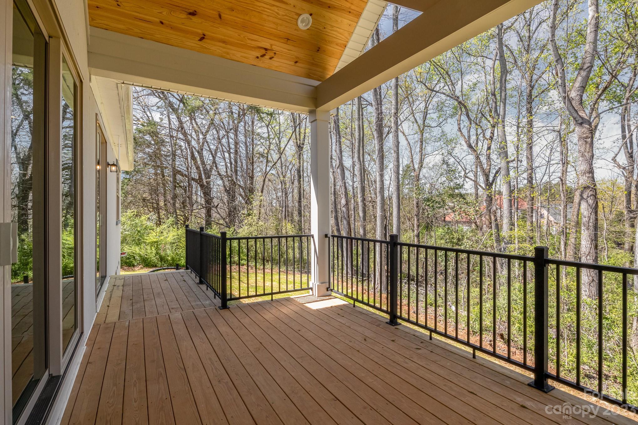 Meadow Lakes II - Residential