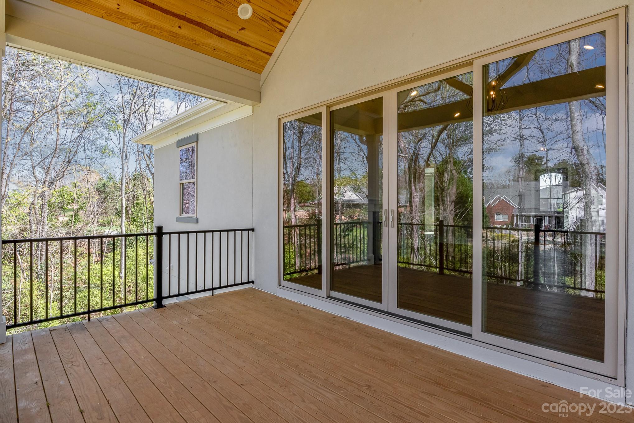 Meadow Lakes II - Residential