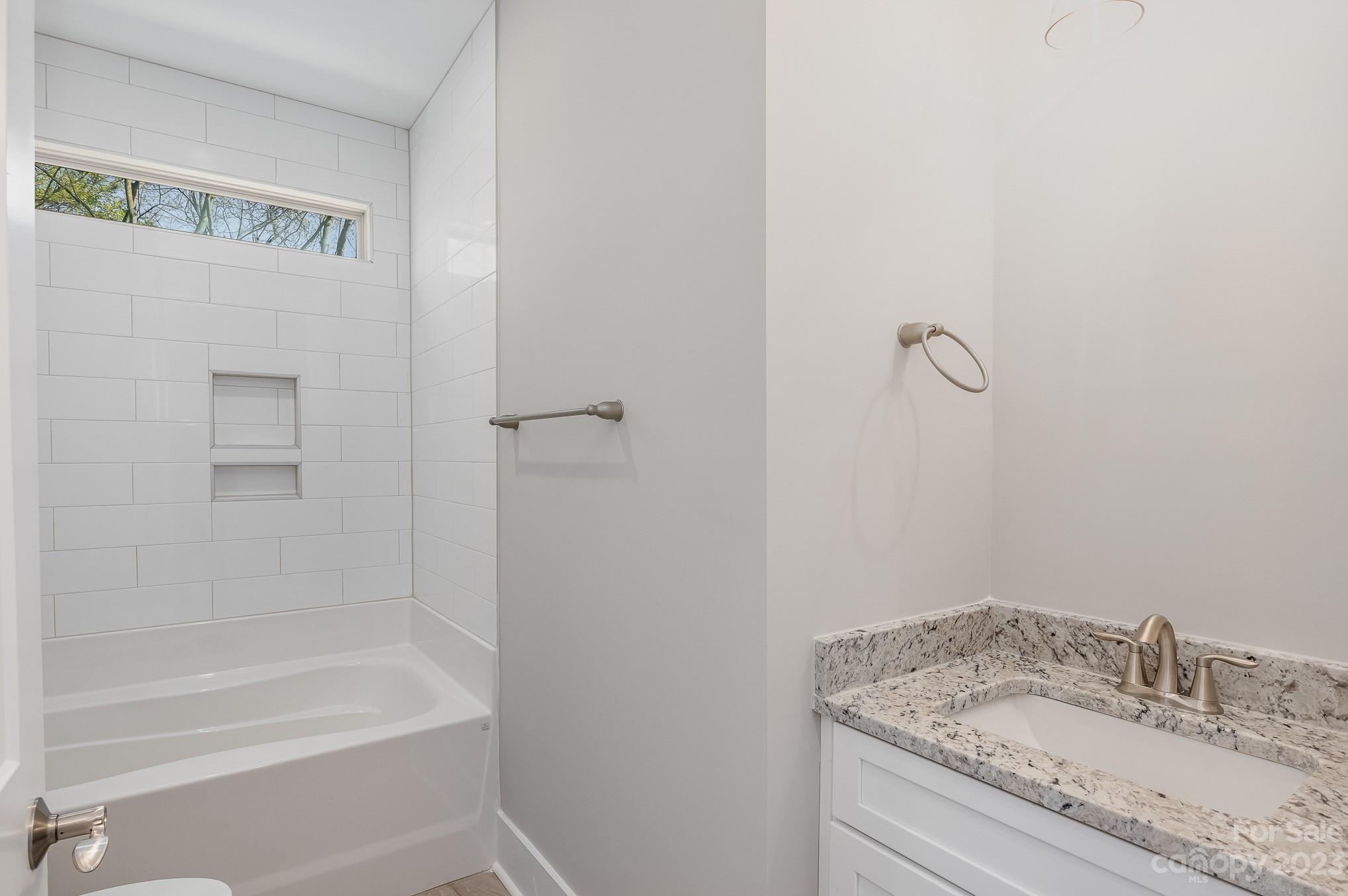 Meadow Lakes II - Residential