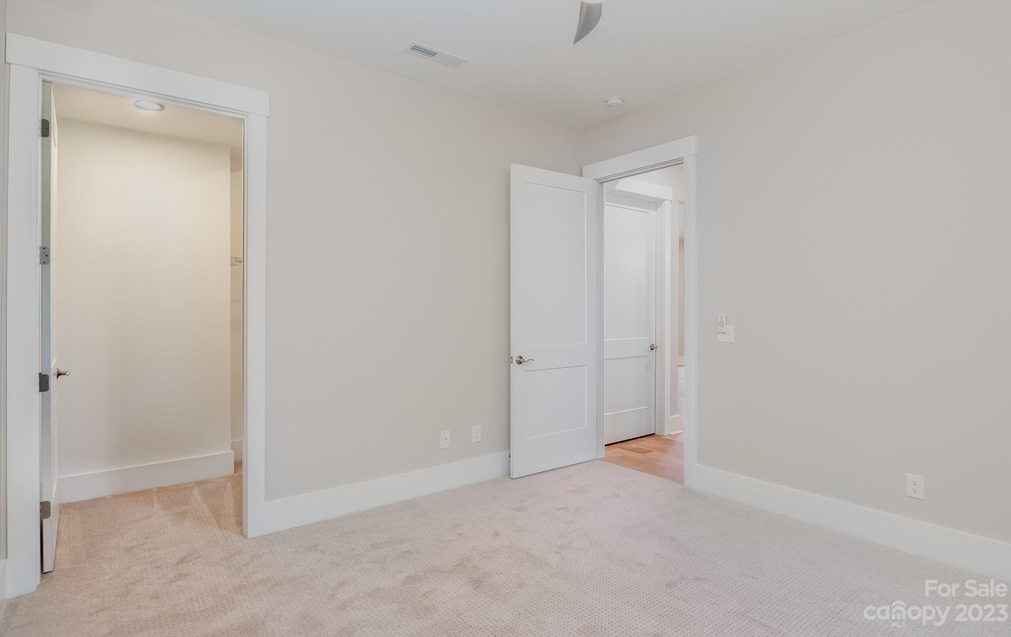 Meadow Lakes II - Residential