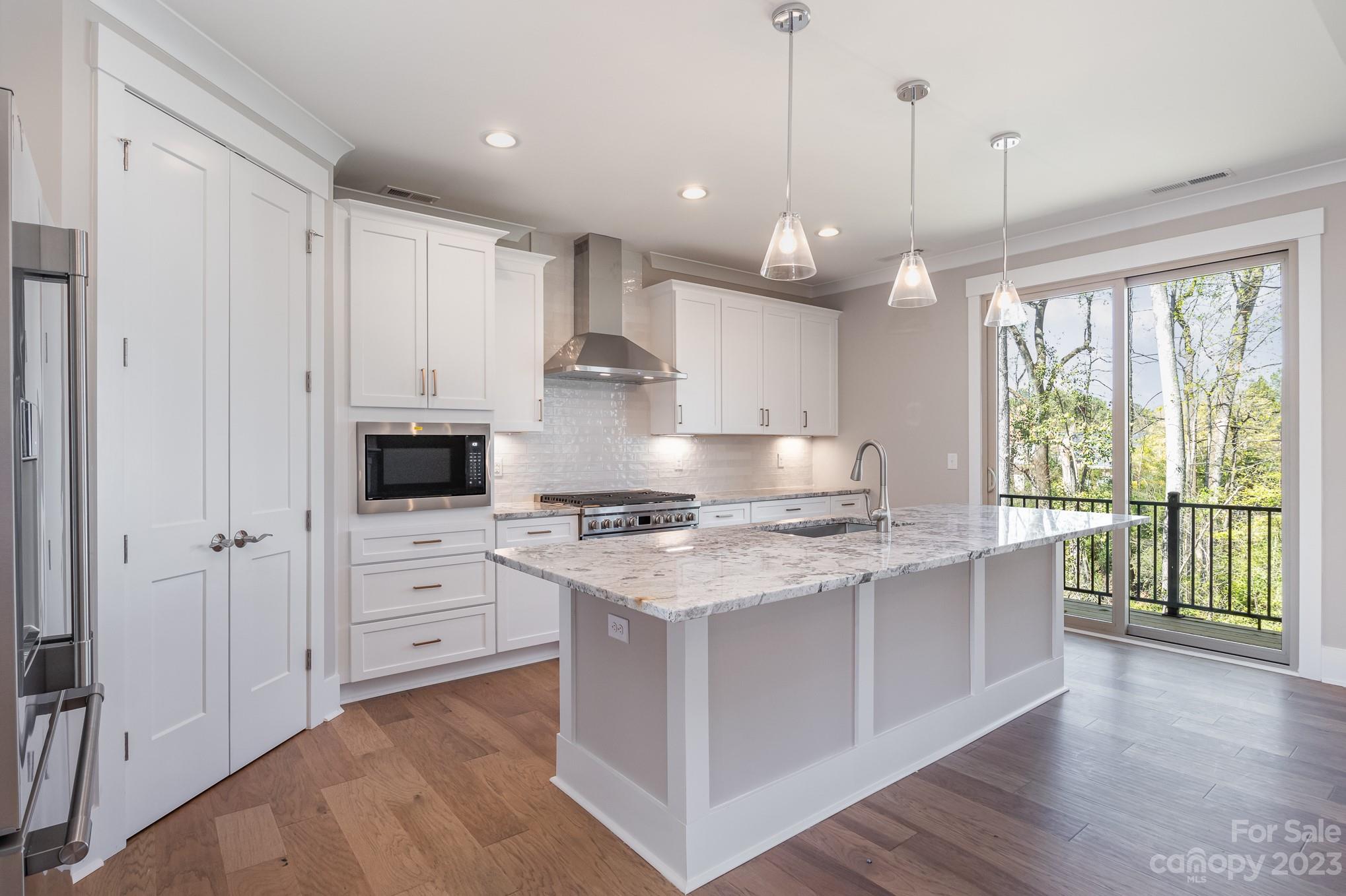 Meadow Lakes II - Residential