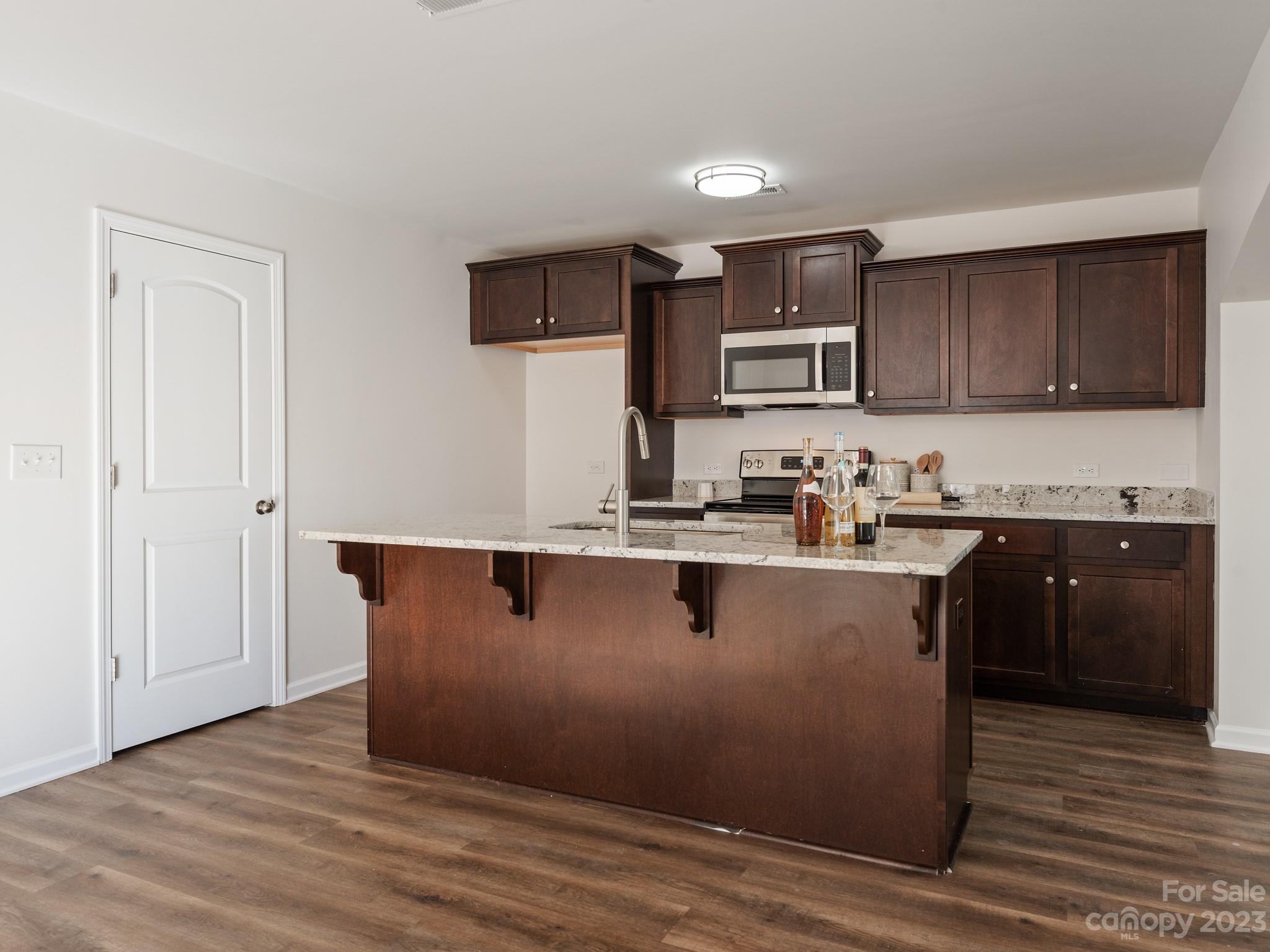 Fox Creek - Residential