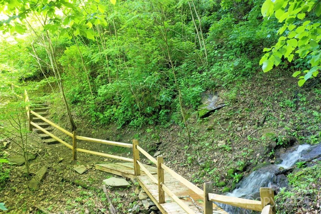 Lot 284 Running Deer Trail