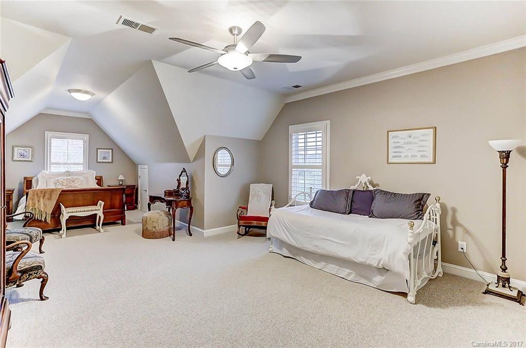 Weddington Chase - Residential